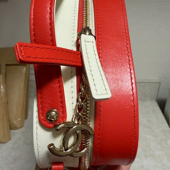 Chanel Vanity Matelasse Leather 2way Bag White Red - Picture 4 of 9